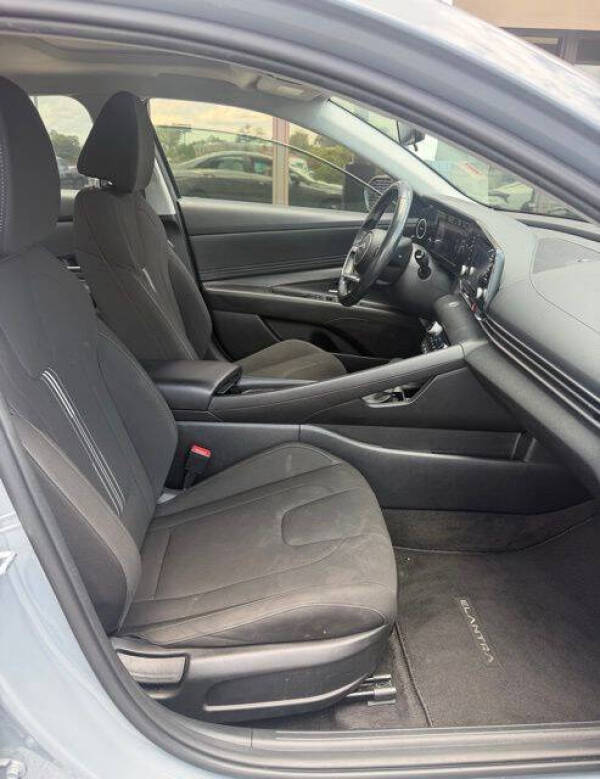 2022 Hyundai Elantra