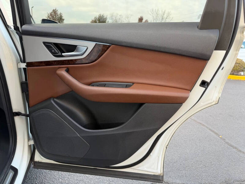 2018 Audi Q7 2.0T quattro Premium