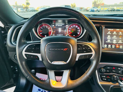 2018 Dodge Challenger SXT