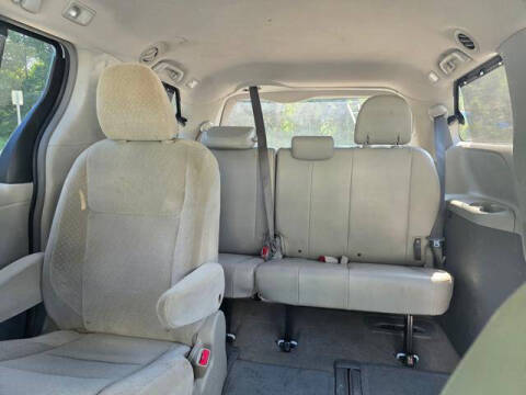 2013 Toyota Sienna