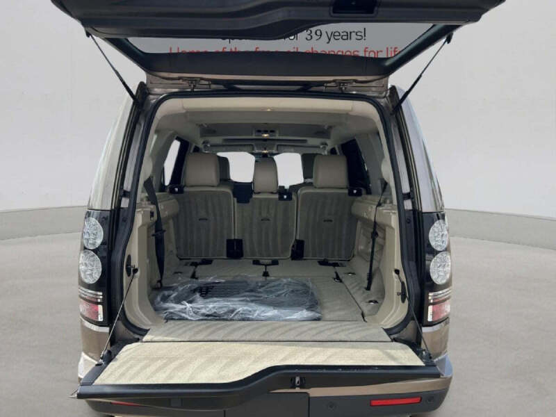2015 Land Rover LR4 HSE LUX