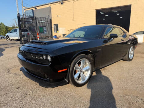 2016 Dodge Challenger R/T Plus