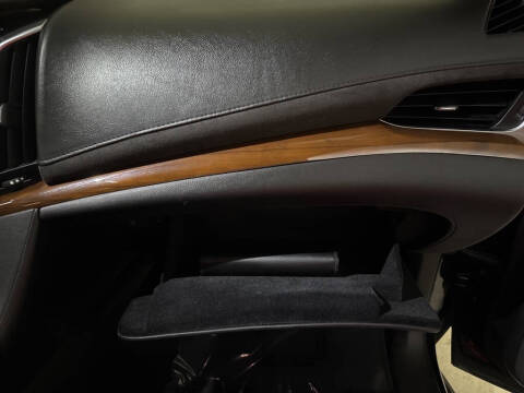 2019 Cadillac Escalade Standard