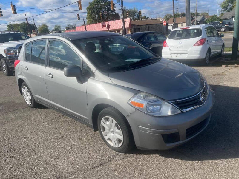 2012 Nissan Versa 1.8 S