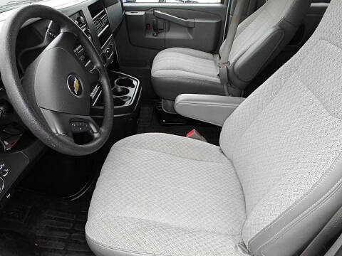 2016 Chevrolet Express LT 3500