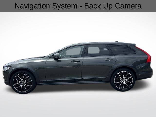 2020 Volvo V90 Cross Country T6