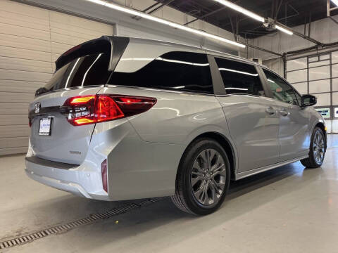 2025 Honda Odyssey Touring