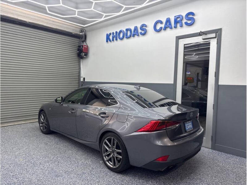 2017 Lexus IS 200t