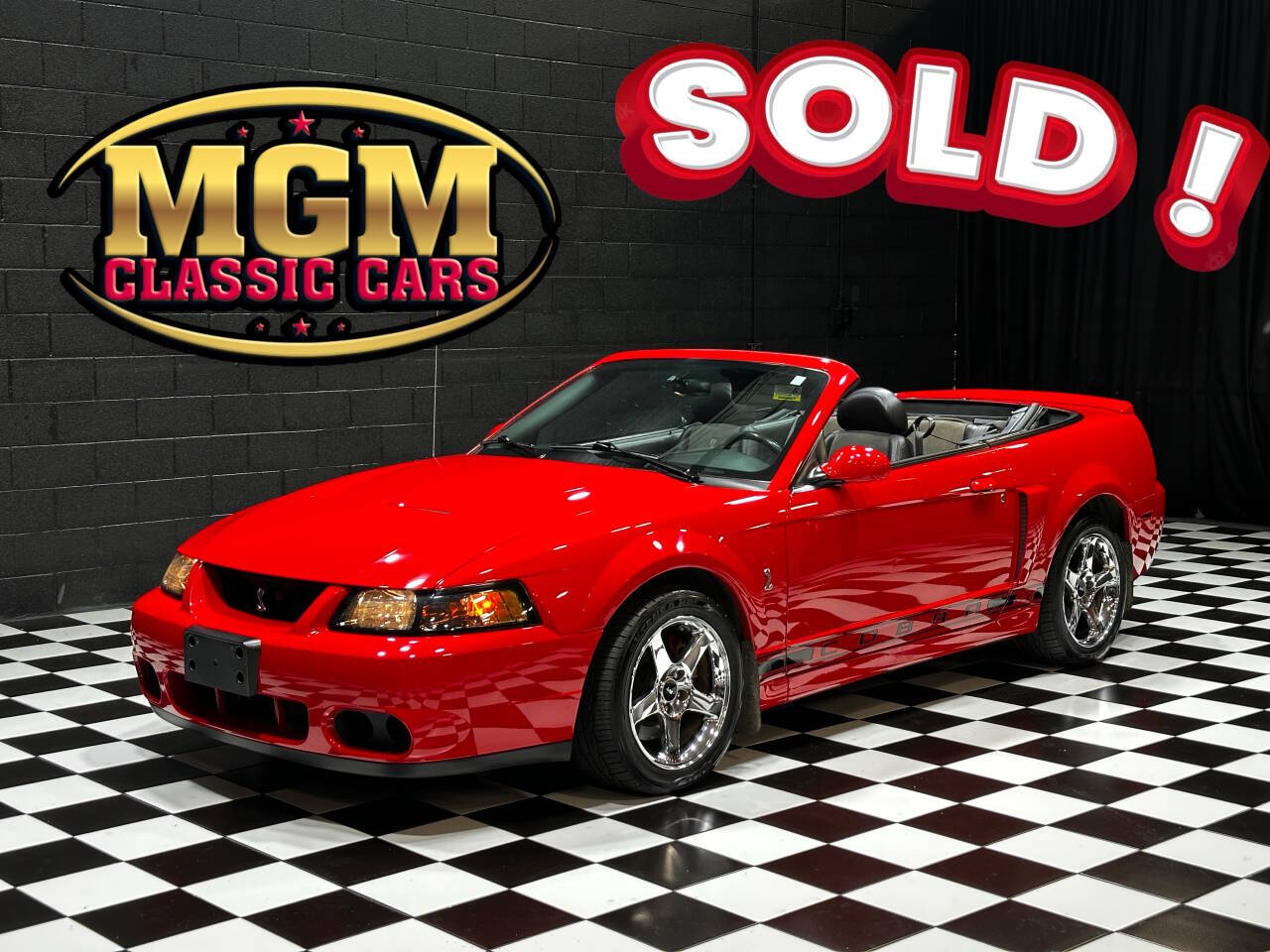 2004 Ford Mustang SVT Cobra 2