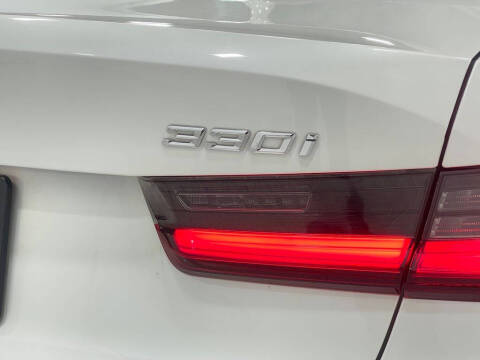 2019 BMW 3 Series 330i xDrive