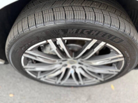 2017 Porsche Macan S