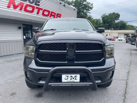 2016 RAM 1500 SLT