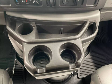 2014 Ford E-Series E-350 SD