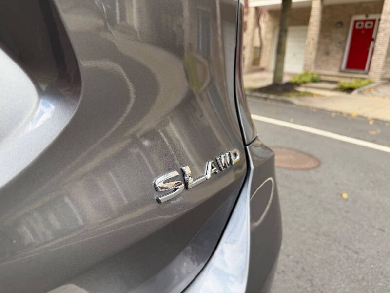 2018 Nissan Rogue SL