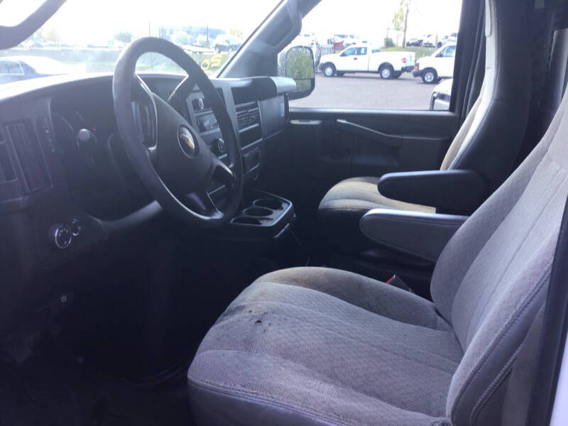 2016 Chevrolet Express 2500