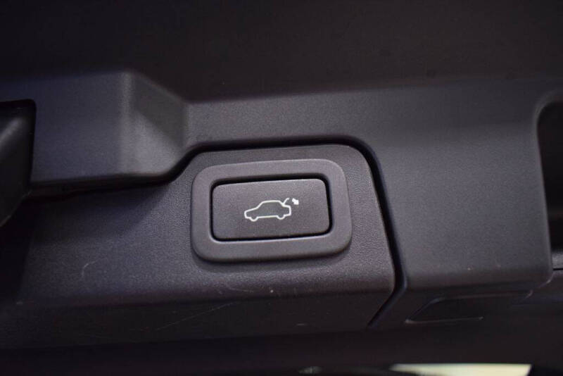 2018 Land Rover Range Rover Evoque SE