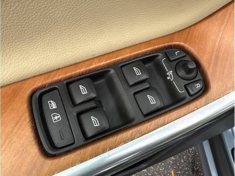 2017 Volvo XC60 T5 Inscription