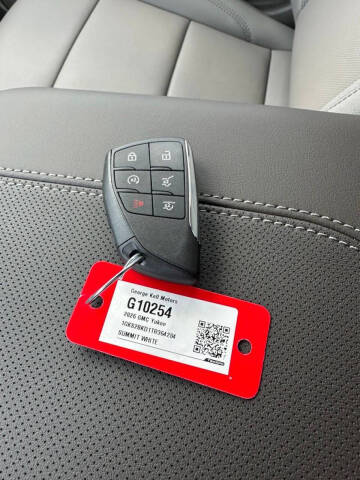 2026 GMC Yukon Elevation