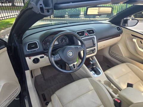 2010 Volkswagen Eos Lux