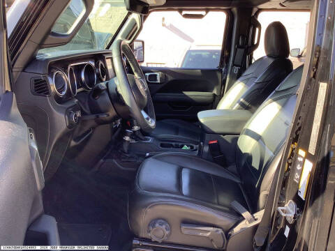 2020 Jeep Wrangler Unlimited Sahara Altitude