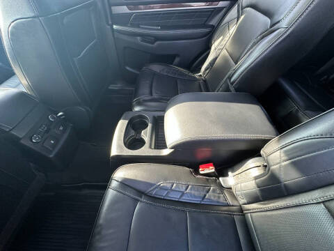 2018 Ford Explorer Platinum