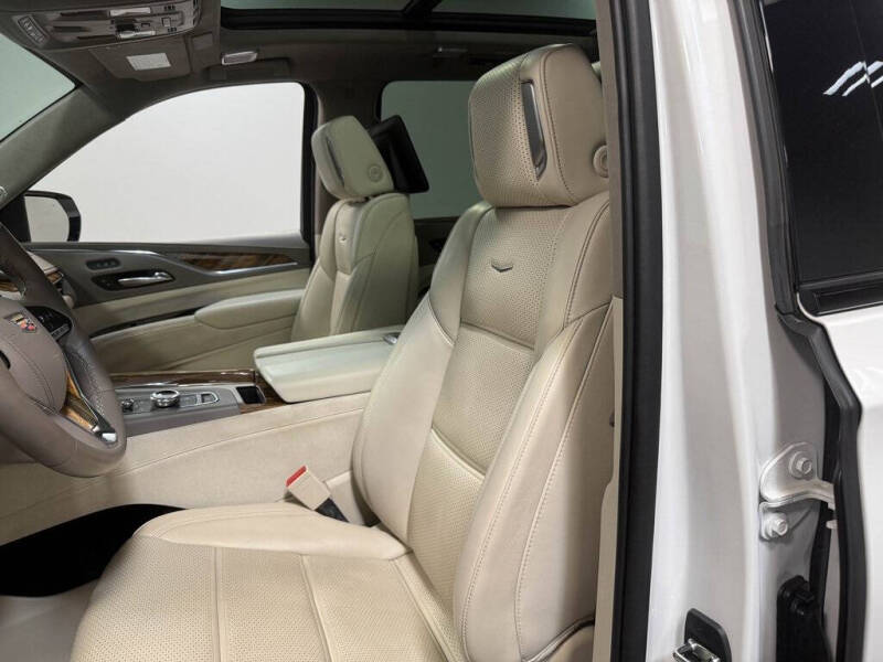 2021 Cadillac Escalade ESV Sport Platinum