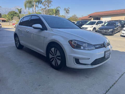2016 Volkswagen e-Golf SE