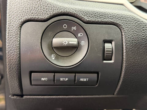 2012 Ford Mustang V6