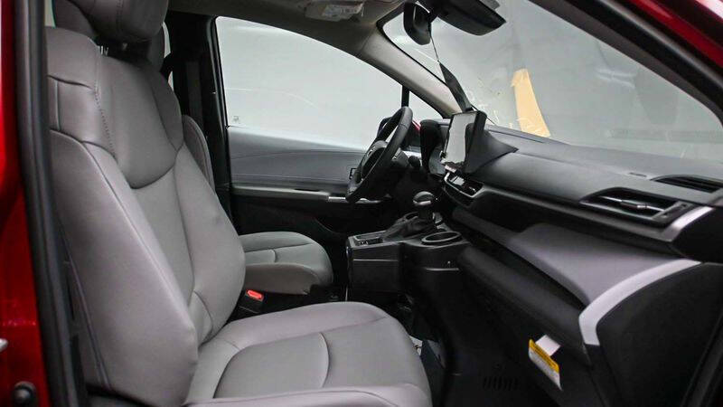 2025 Toyota Sienna