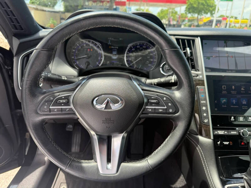 2017 Infiniti Q60 3.0T Premium