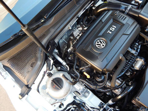 2016 Volkswagen Golf TSI SE
