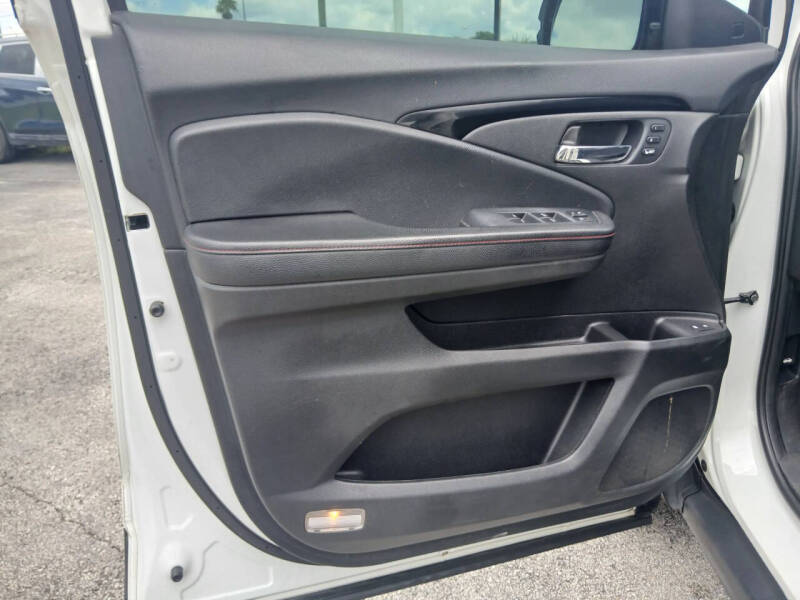 2022 Honda Pilot Black Edition