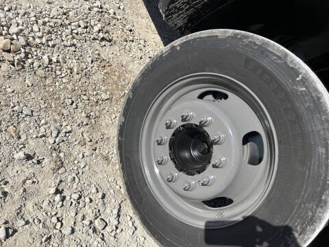 2016 RAM 5500 4WD W/Articulating Bucket