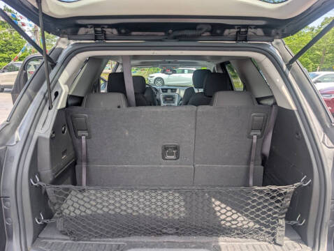 2015 GMC Acadia SLE-2