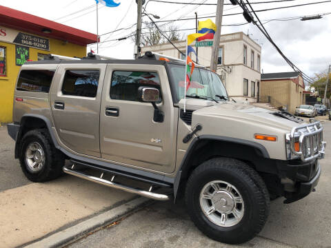 2005 HUMMER H2 Lux Series