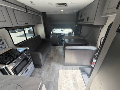 2022 Forester River Solera 32dsb