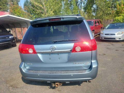 2007 Toyota Sienna XLE Limited 7-Passenger