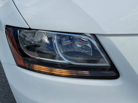 2014 Audi Q5 2.0T quattro Premium