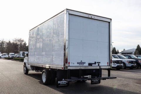 2024 Ford E-Series