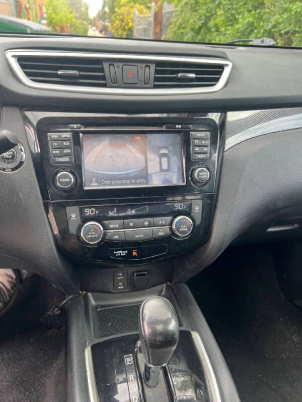 2016 Nissan Rogue SL