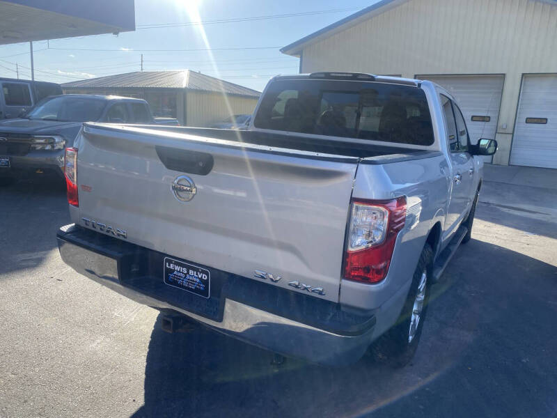 2018 Nissan Titan S