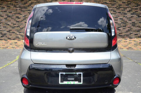 2016 Kia Soul +