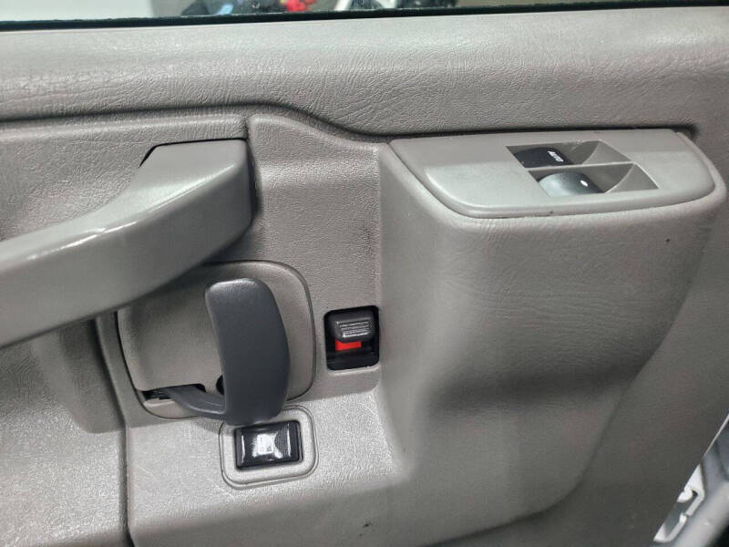 2018 Chevrolet Express 2500