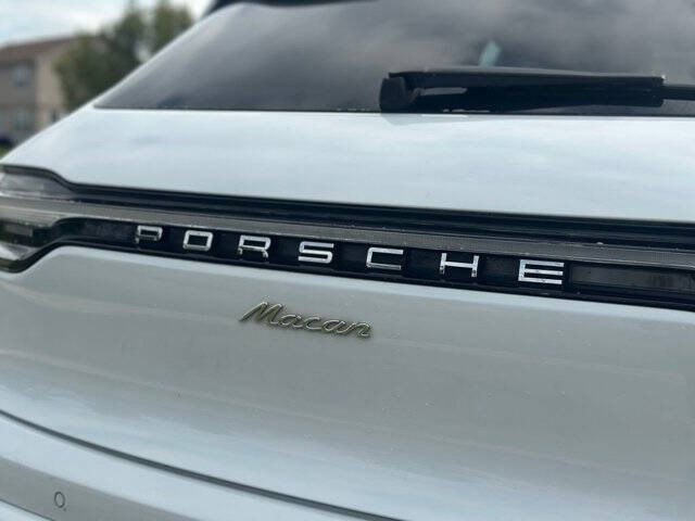 2023 Porsche Macan