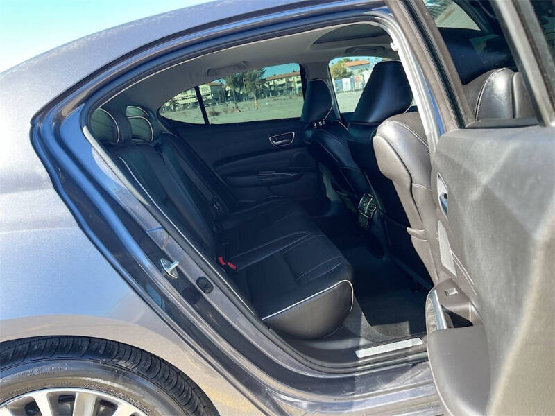 2018 Acura TLX V6 w/Advance