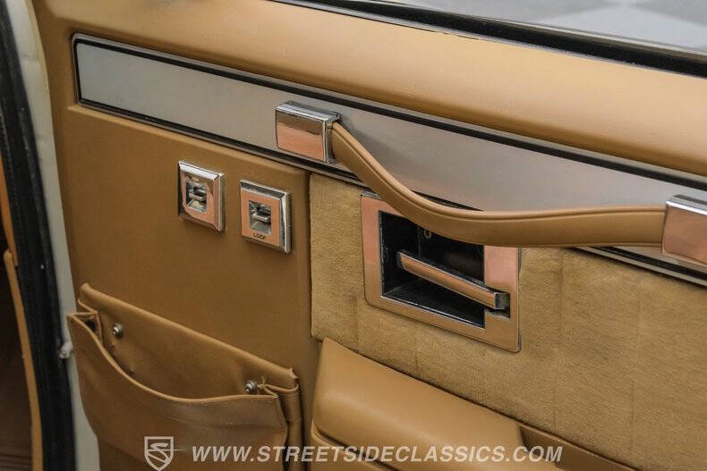 1987 Chevrolet R/V 10 Series