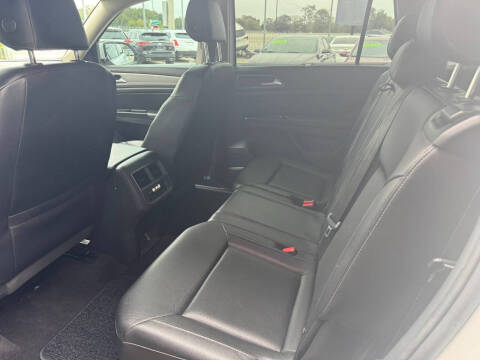 2019 Volkswagen Atlas SE