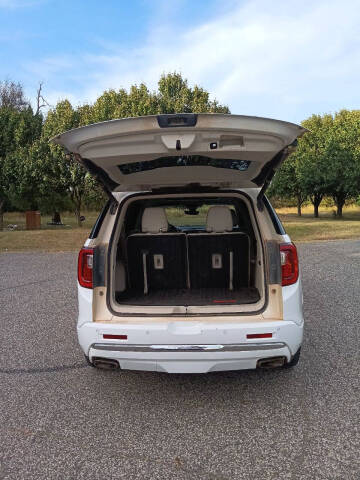 2020 GMC Acadia Denali
