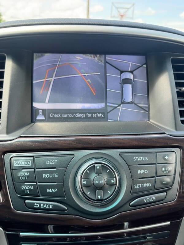 2016 Nissan Pathfinder