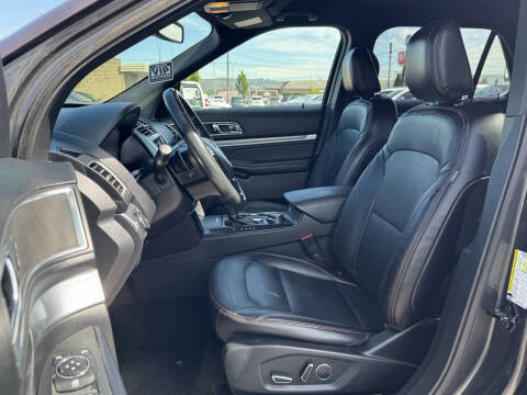 2018 Ford Explorer Sport
